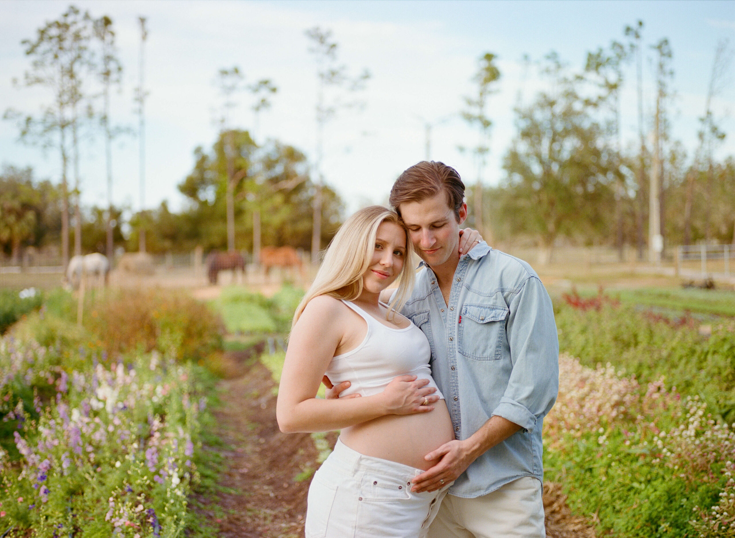 Editorial Maternity Session on Film at a Flower Farm